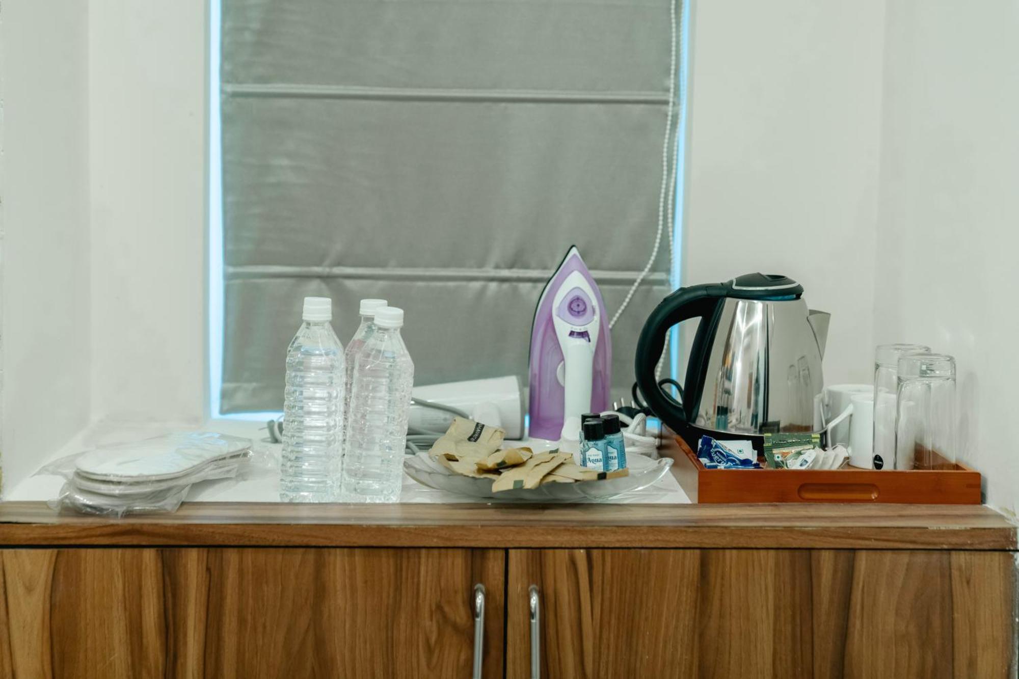 Hotel Euphoria Urban Sleep Hyderabad Ngoại thất bức ảnh