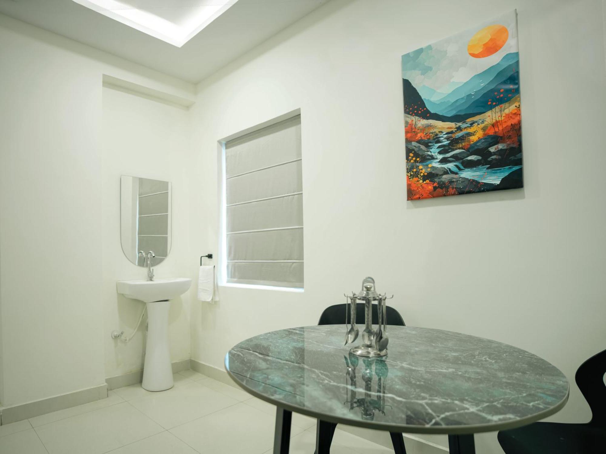 Hotel Euphoria Urban Sleep Hyderabad Ngoại thất bức ảnh